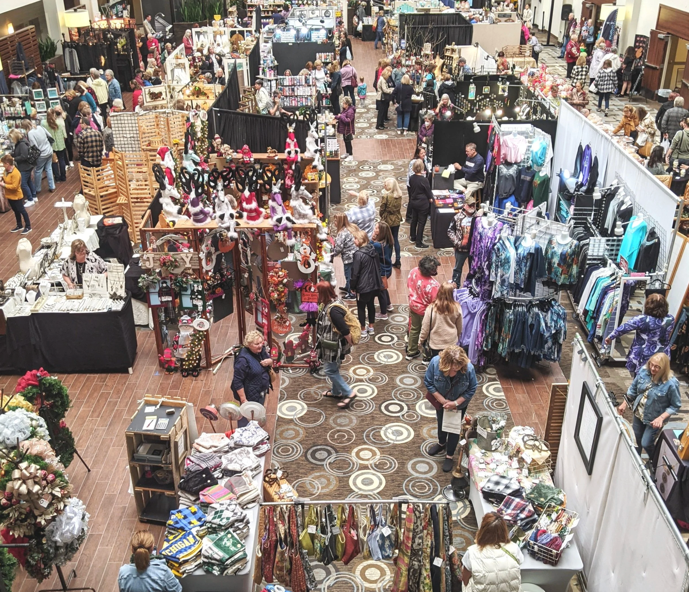 Why DTF Printing Is Replacing Screen Printing at Craft Shows in 2025